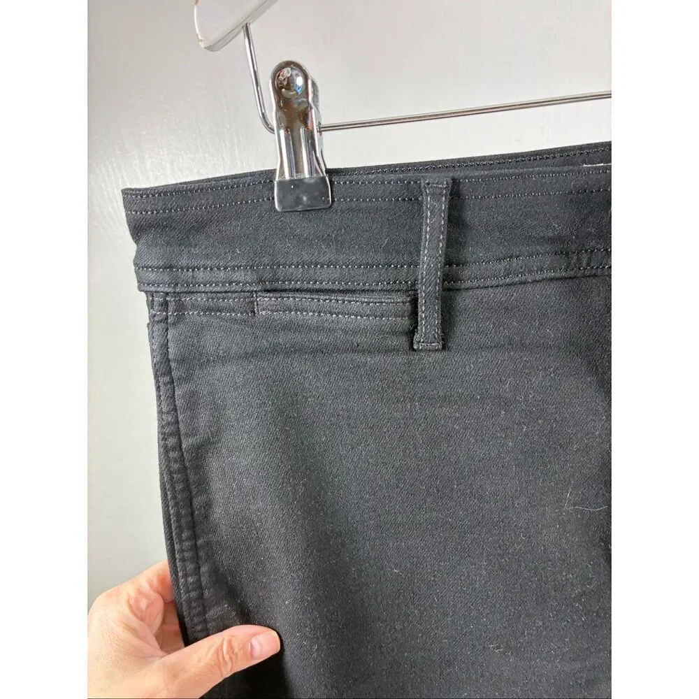Everlane Straight Jeans in Black Size 32 Regular
